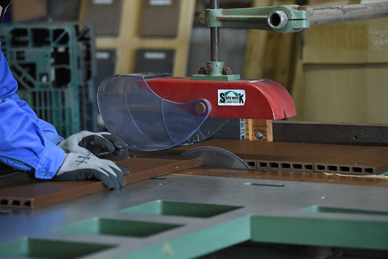 再生木材の製造・加工